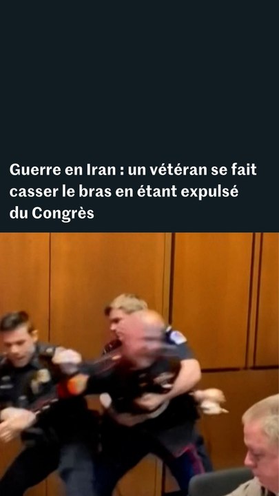 Un vétéran américain se fait casser le bras en protestant contre la guerre en Iran
