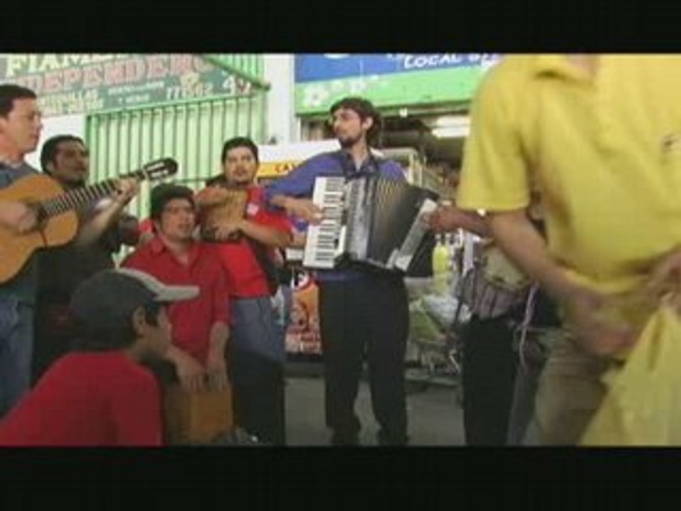 LA CUECA ES BRAVA