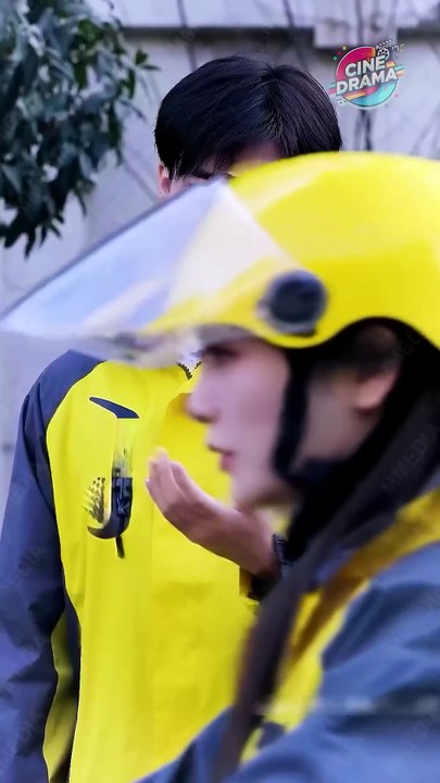 Girl Meets Bad Boy on Blind Date—Runs Away and Marries a Courier with an Unexpected Turnaround | Full Chinese Drama Movie