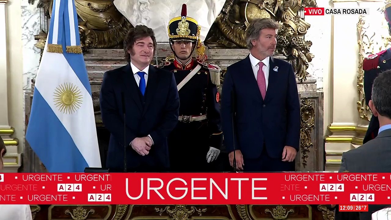 Javier Milei le tomó juramento a Juan Bautista Mahiques como ministro de Justicia