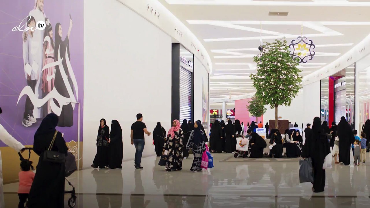 قرار قصر العمل في المجمعات التجارية المغلقة على السعوديين فقط يدخل حيّز التنفيذ