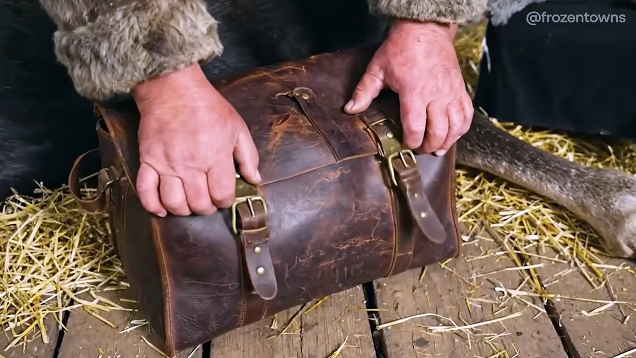 Sick Moose & Calf Collapsed at Her Door. What This 80-Year-Old Woman Did Next...