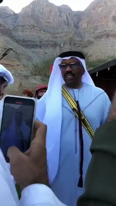 الإعلامي الشهير ستيف هارفي يزور قبائل الشحوح