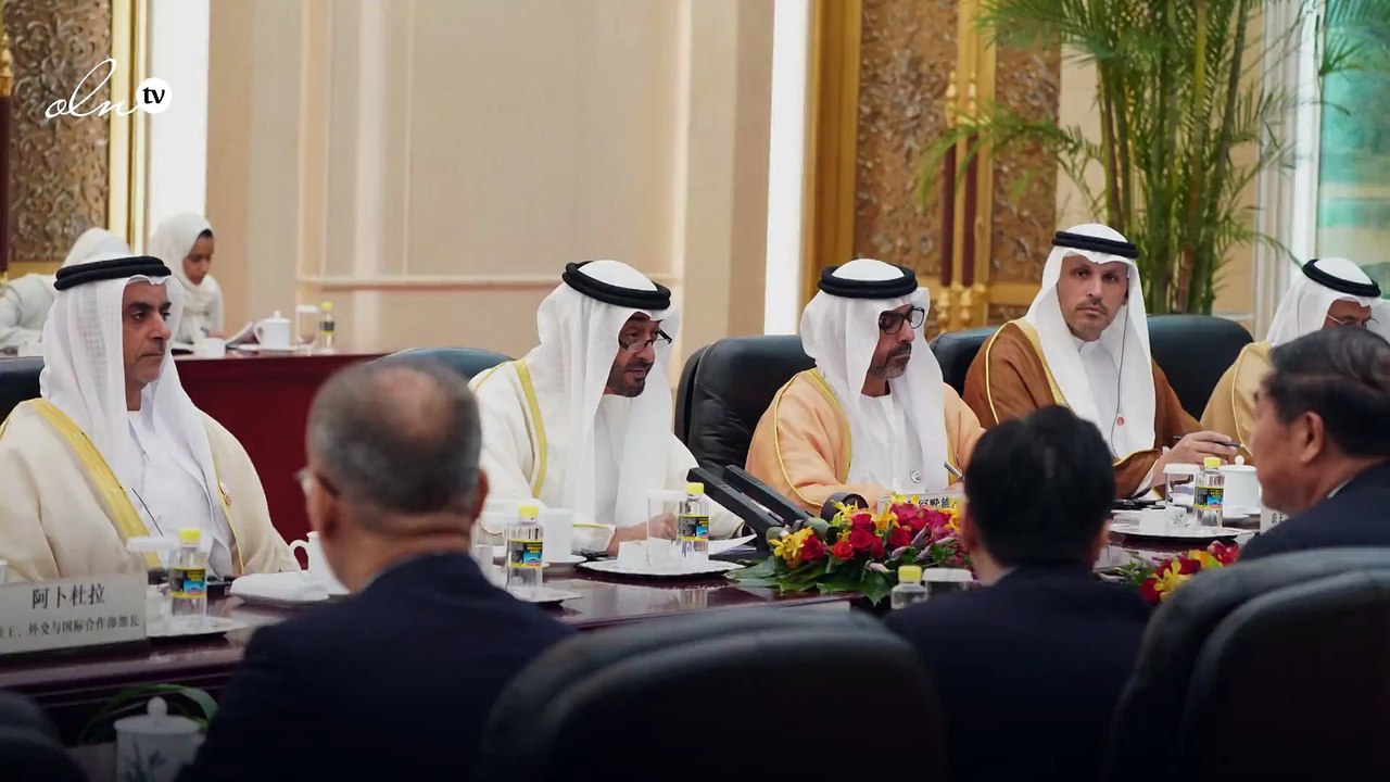 الإمارات توقع اتفاقية مع المنتدى الاقتصادي العالمي لتأهيل مليار شخص لوظائف بحلول 2030