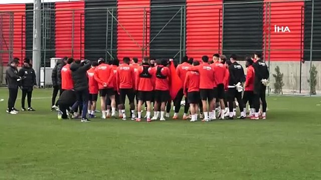 Uğur Uçar: Hedefimiz kupayı Çorum halkına armağan etmek | Ajansspor | IHA
