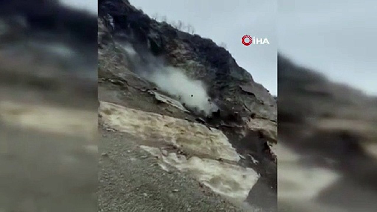 Artvin-Şavşat karayolunda heyelan