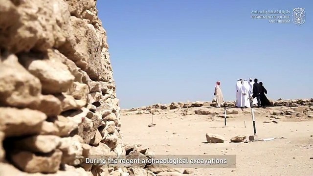 شاهد أقدم لؤلؤة طبيعية في العالم اكتُشفت في أبوظبي