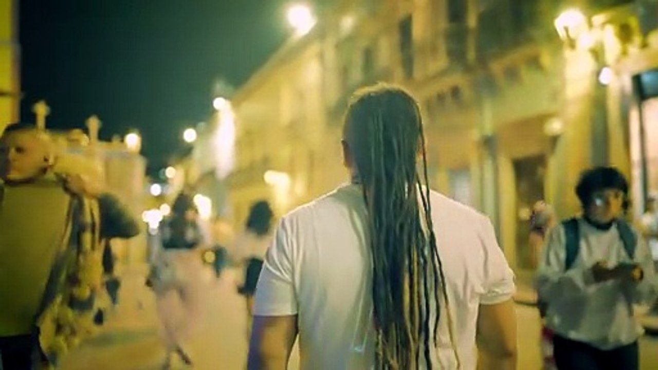 AVALANCHA-DANIEL MACIAS