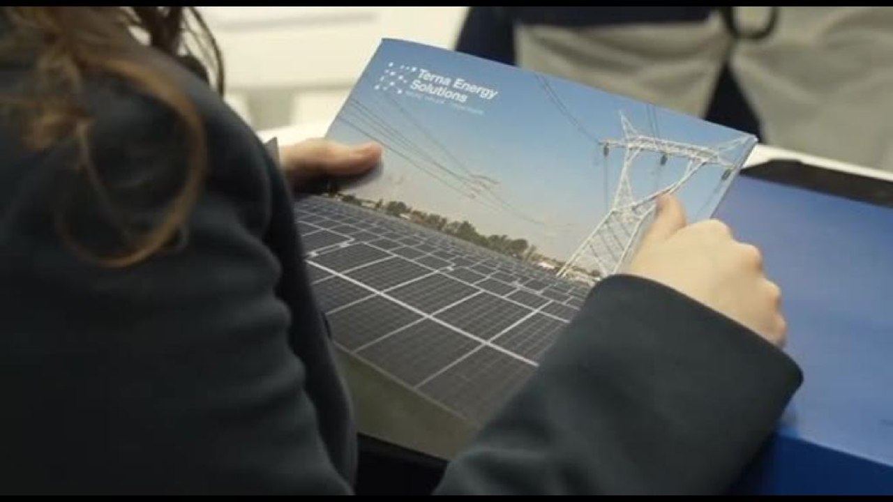 Terna Energy Solutions acquisisce ESS, polo rinnovabili cresce