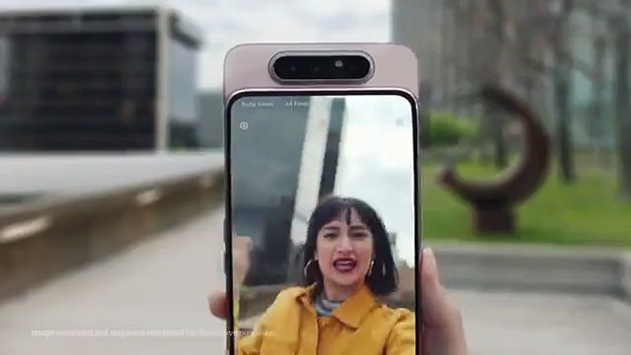 شاهد هاتف سامسونغ الجديد الذي سيتحدى كل ما هو مألوف في عالم الهواتف الذكية