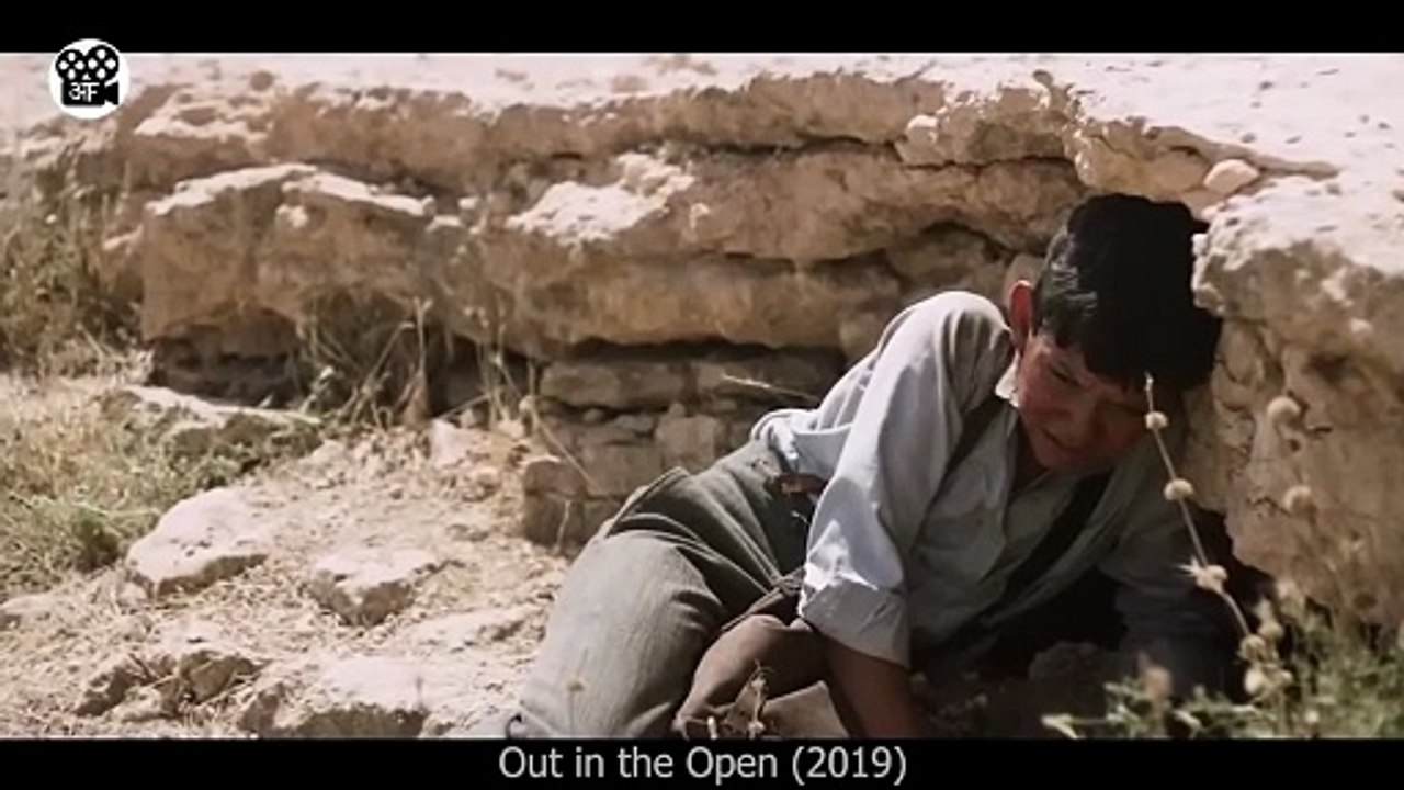 10 Saal ki UMAR mein uthayi BANDOOK   Movie Review Plot In Hindi & Urdu   Movie Story