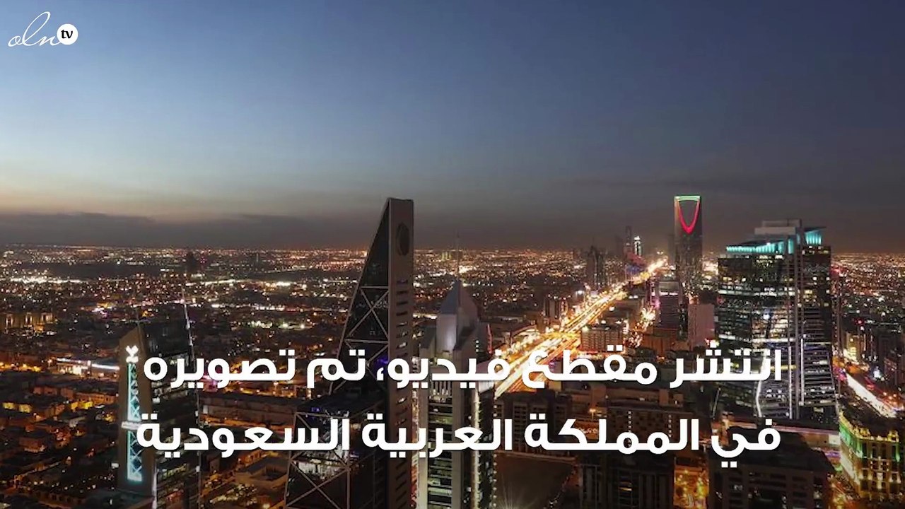 بالفيديو.. شركة اتصالات سعودية تستعين بـ "الحمير" في نقل الديزل