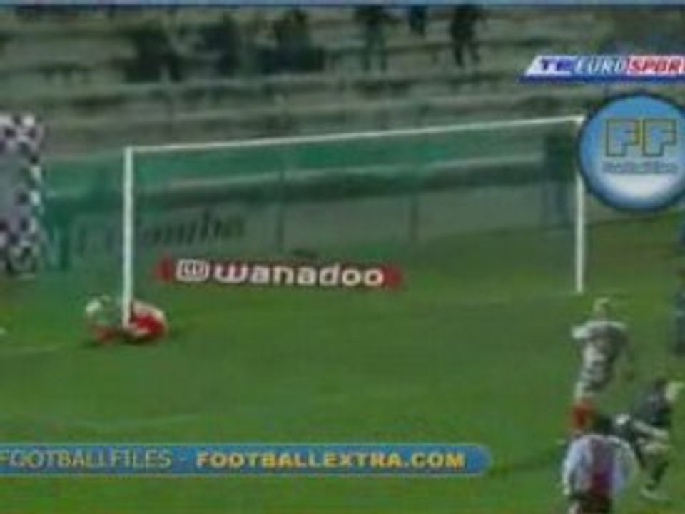 coup franc juninho pleine lucarne