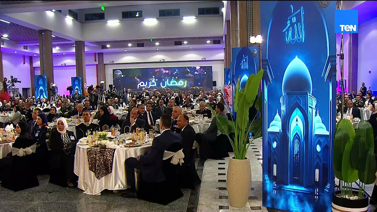 الرئيس السيسي: عملية بناء الإنسان تحتاج إلى أسس علمية سليمة والأكاديمية العسكرية بتعمل ده