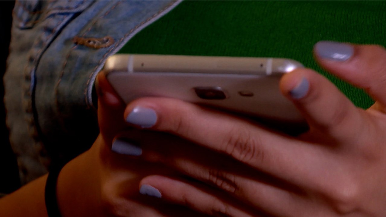 tn7-a-que-se-exponen-las-personas-que-contactan-a-menores-de-edad-por-medio-de-redes-sociales-050326