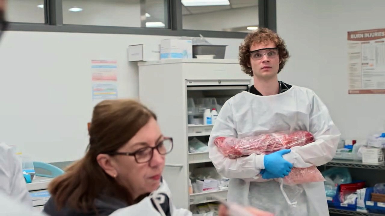 The Pitt Episode 10 - 4-00 P.M.