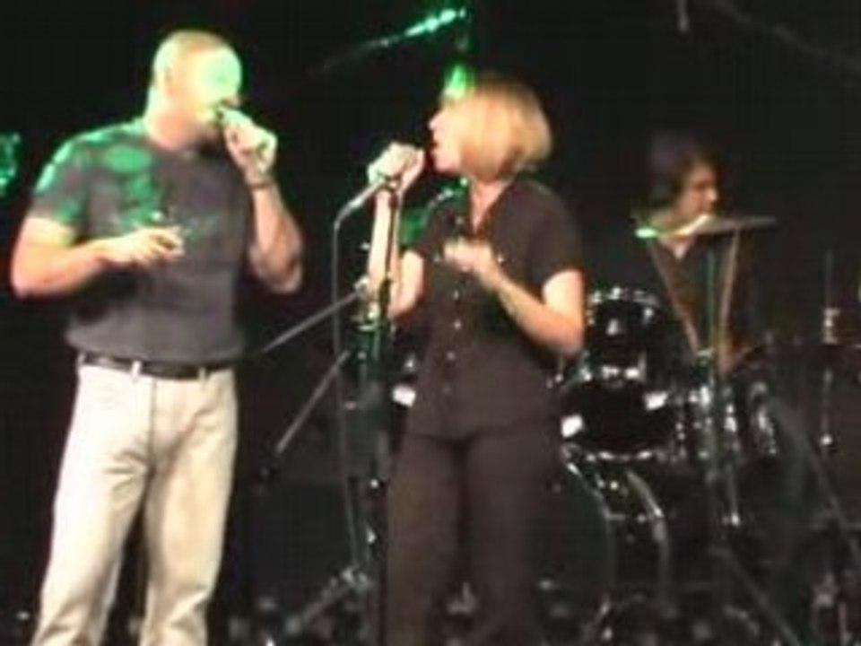 Red hot chili peppers Snow par le groupe FMR