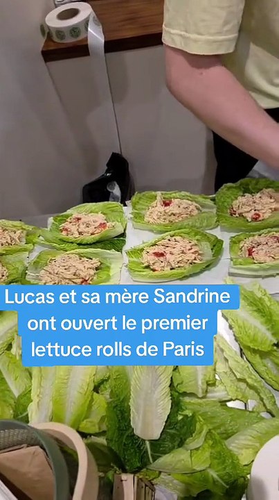 Un snack où on mange sa salade comme un sandwich à Paris