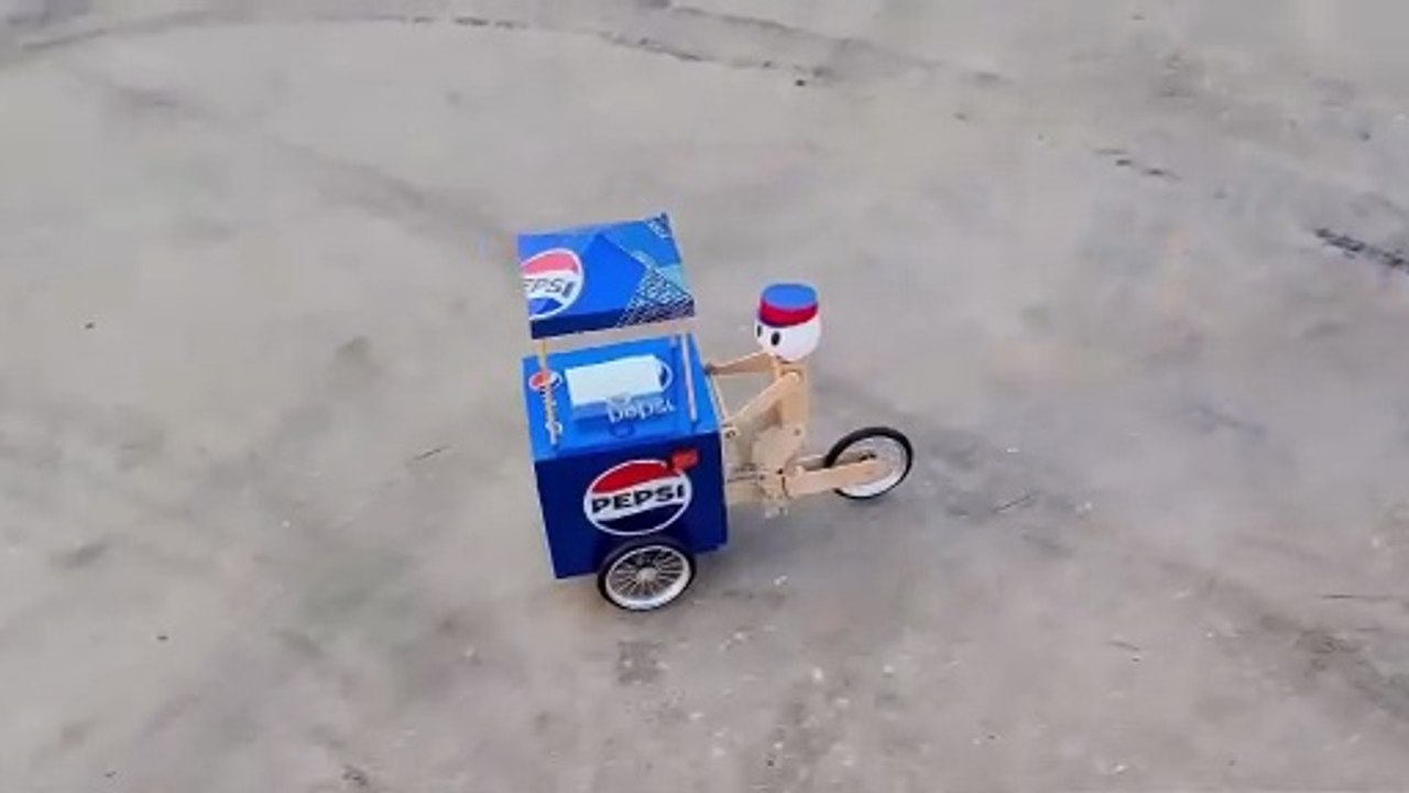 Cycle Rickshaw With Robot - DIY At Home - Delivery Ice Cream Trolley With Pepsi Cans