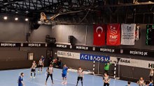 Maç Başladı, Saldır Beşiktaş'ım - Beşiktaş v Nilüfer Belediyespor - Hentbol Ardventure Erkekler Süper Ligi 24. Hafta Erteleme Maçı