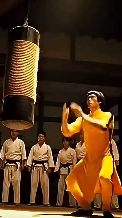 Bruce Lee Legendary Fight Scene 🔥 | Martial Arts Master | Bruce Lee Shorts
