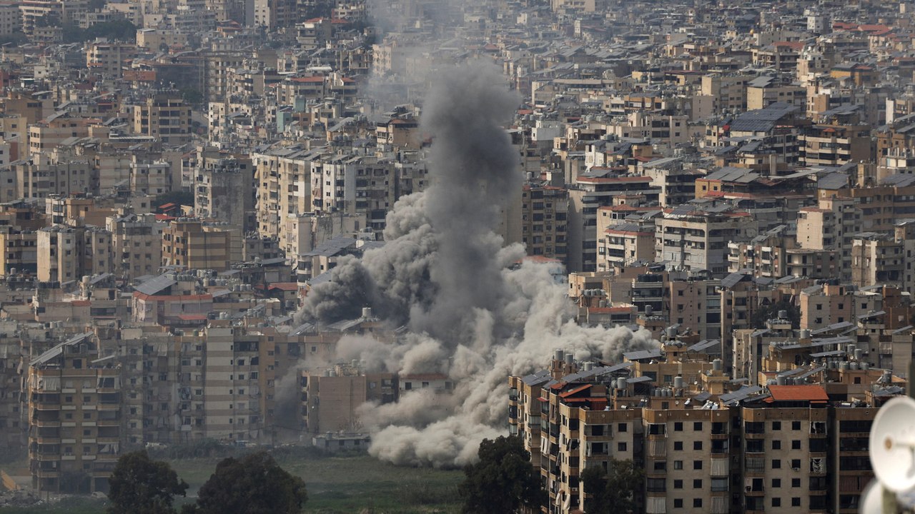 Israël bombarde le Liban dans sa guerre contre le Hezbollah