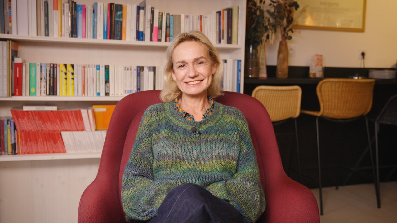 Sandrine Bonnaire : « Ma mère a eu des amants, et elle a bien fait »