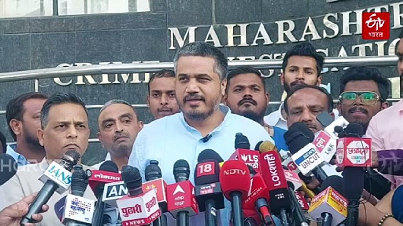 अजित पवार विमान अपघाताबाबत सुनेत्रा पवार, पार्थ पवार का बोलत नाहीत? रोहित पवार म्हणाले...