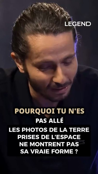 Vous en pensez quoi il est fou ou il est débile ?