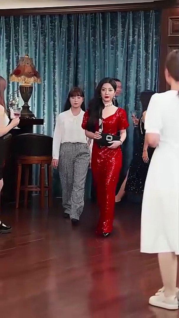 [#MiniMovie] Pampered by My Ex-husbands Billionaire Friend(DUBBED)