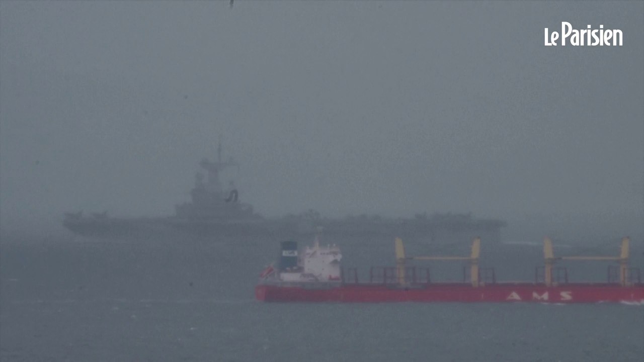 Guerre au Moyen-Orient : le porte-avions Charles de Gaulle arrivé en Méditerranée