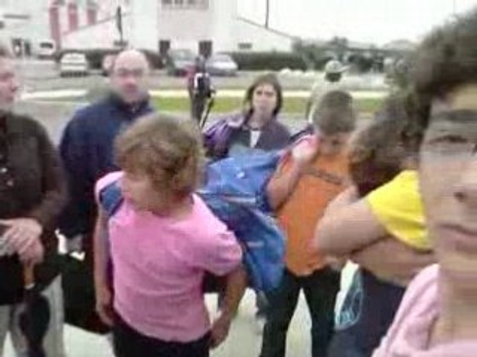 V010608_09.09