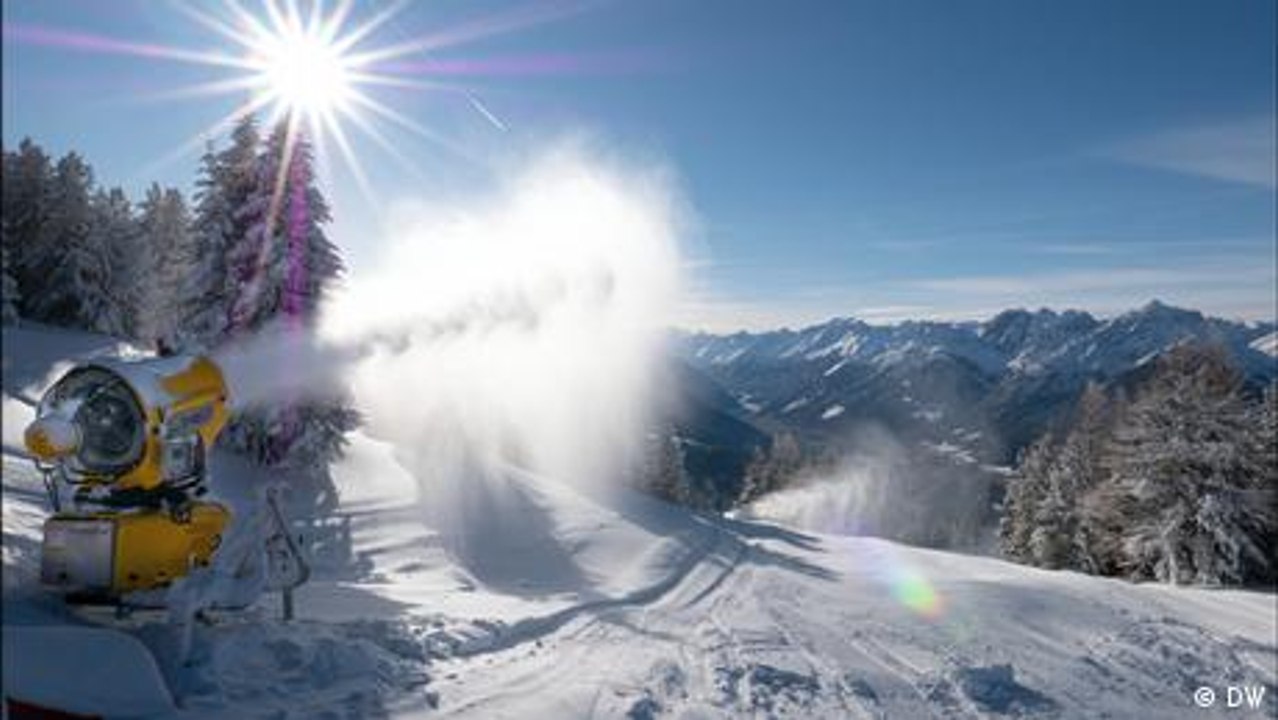 Cañones de nieve contra el colapso climático