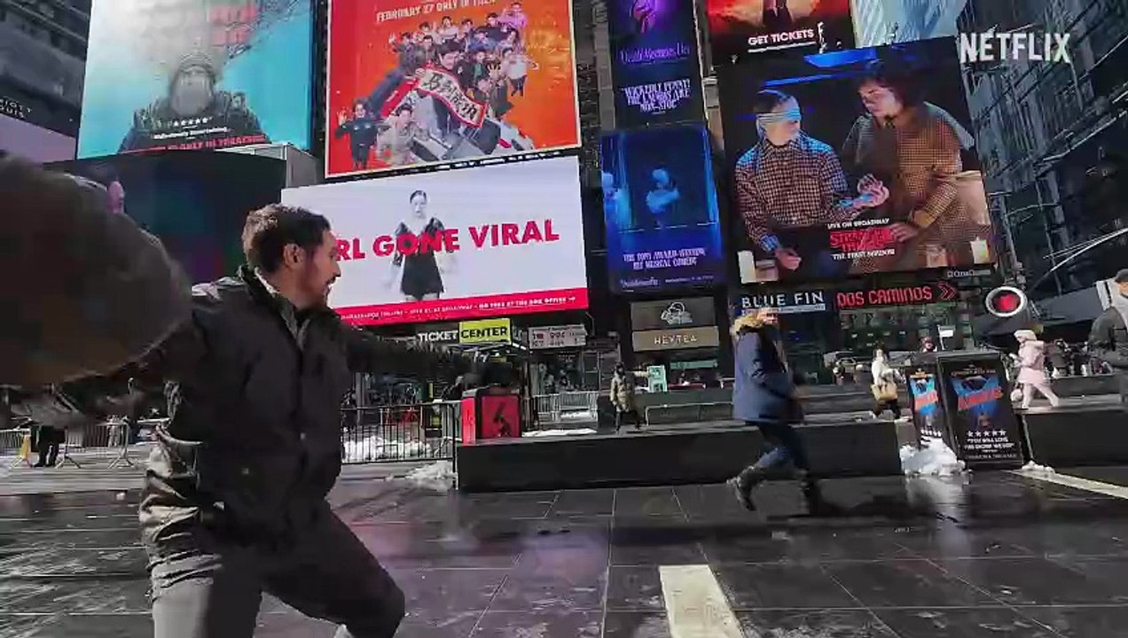 Tourists Become Night Agents Netflix