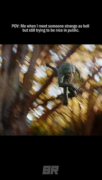 Meeting strange people outside be like this sometimes 4K #predator #predatorbadlands #memes #4k