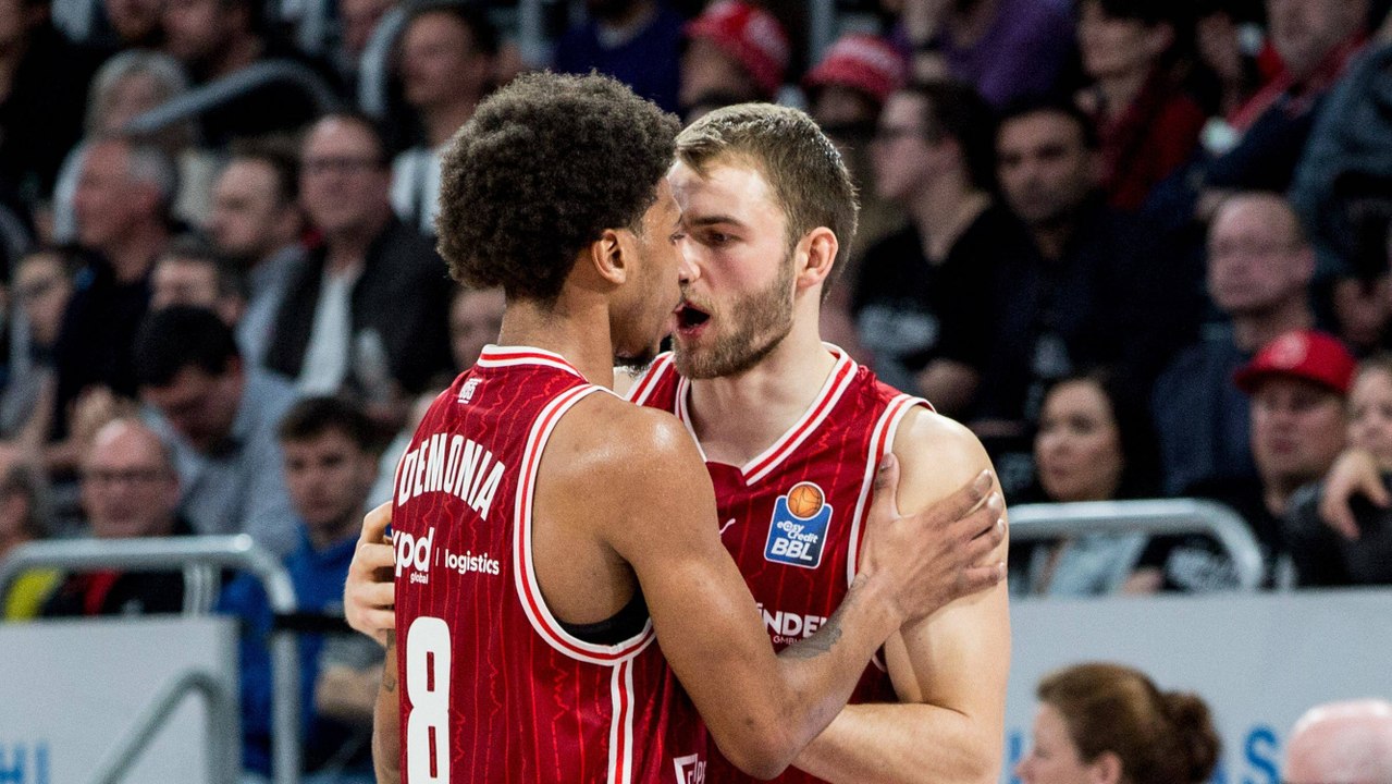 Bamberg dreht nach der Pause auf und entreißt Löwen den Sieg