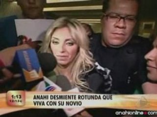 ANAHI DESMIENTE QUE VIVA CON NOVIO EN ETV