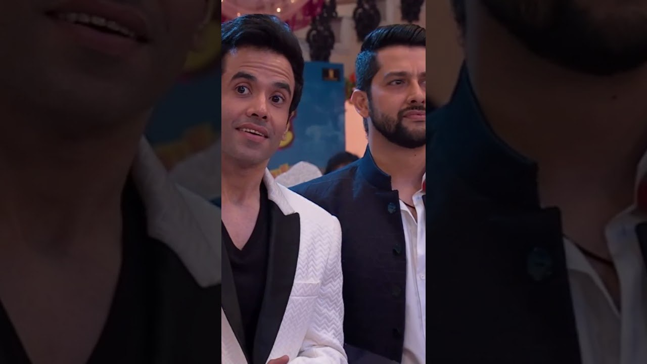 Evleneceğin Kişiyi Görünce Aklına İlk Gelen #shorts #karasevdam #meriaashiqui