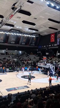 İlk Yarı Sonucu - Beşiktaş 46-38 Yukatel Merkezefendi - Türkiye Sigorta Basketbol Süper Ligi 21. Hafta