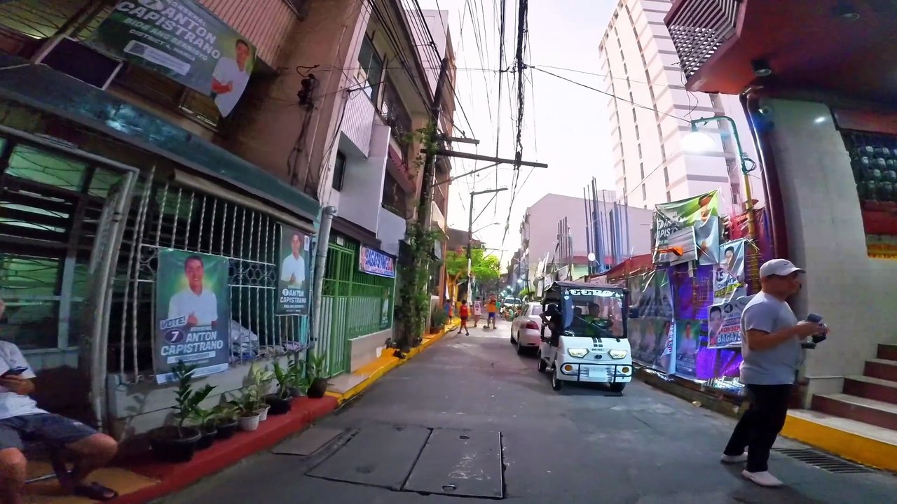 Narrow Street Basketball on Adelina Street in Manila City in the Philippines