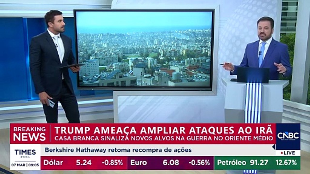 Trump promete ampliar ofensiva ao Irã e faz exigência: "Será atacado com força" | BREAKING NEWS