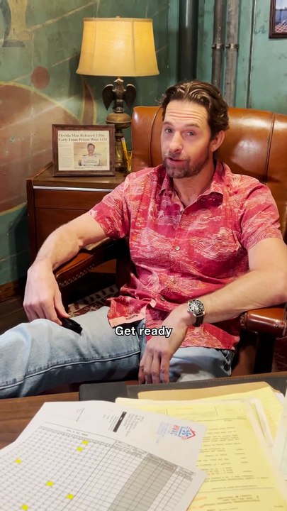 Scott Speedman Steps Into R.J. Decker on ABC