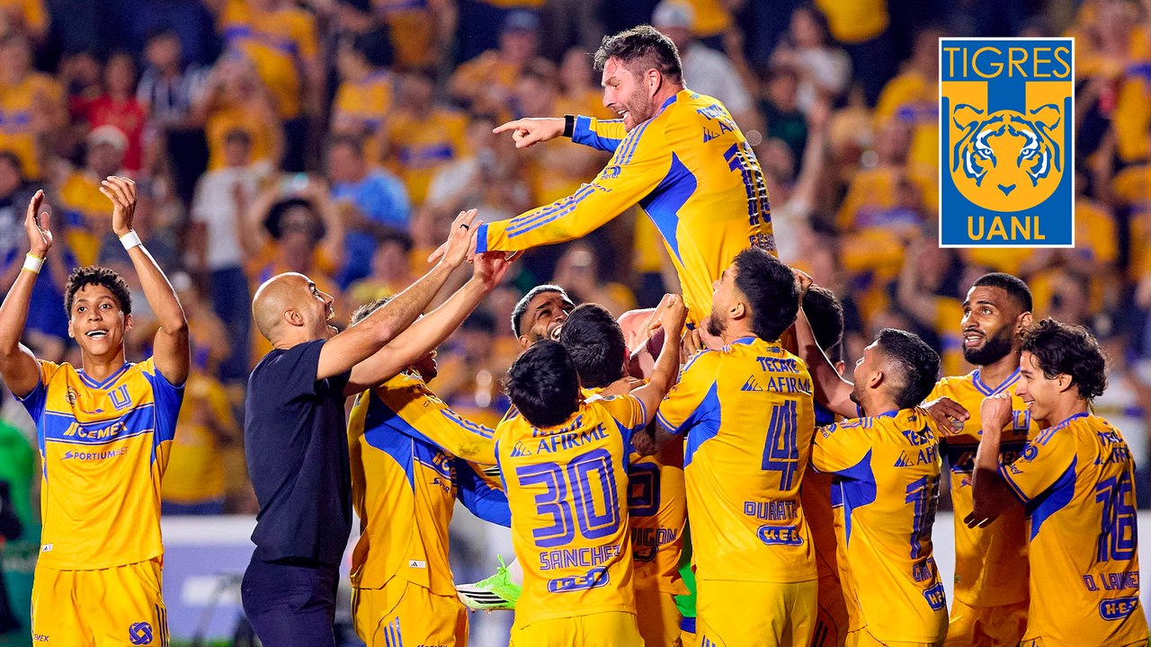 Gignac se despide de la afición en lo que es su último Clásico Regio y así se le entrega la afición de Tigres