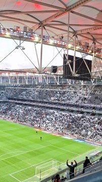 Siyah Beyaz Bize Emanet! - Beşiktaş v Galatasaray - Trendyol Süper Lig 25. Hafta