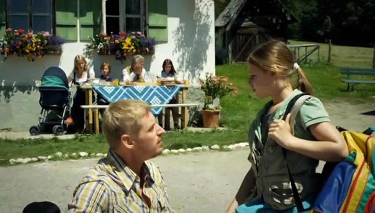 Die Bergwacht S03E03-Steinschlag