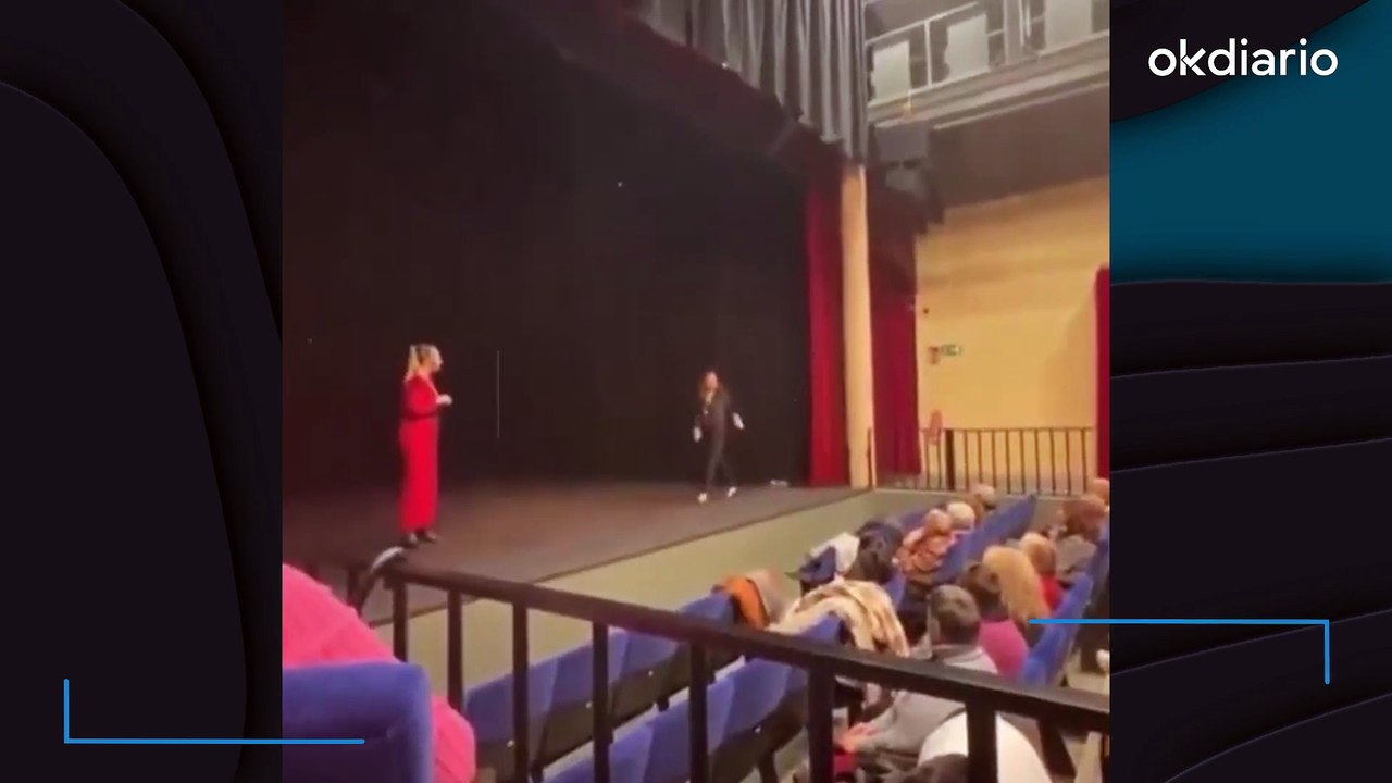 Una concejal del PP de Madrid interrumpe en directo una obra feminista por el 8M: «Es una falta de respeto»