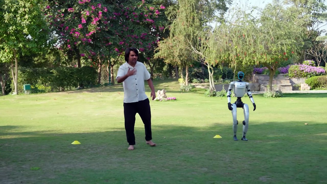 I Tried ₹12,00,000 Human Robot