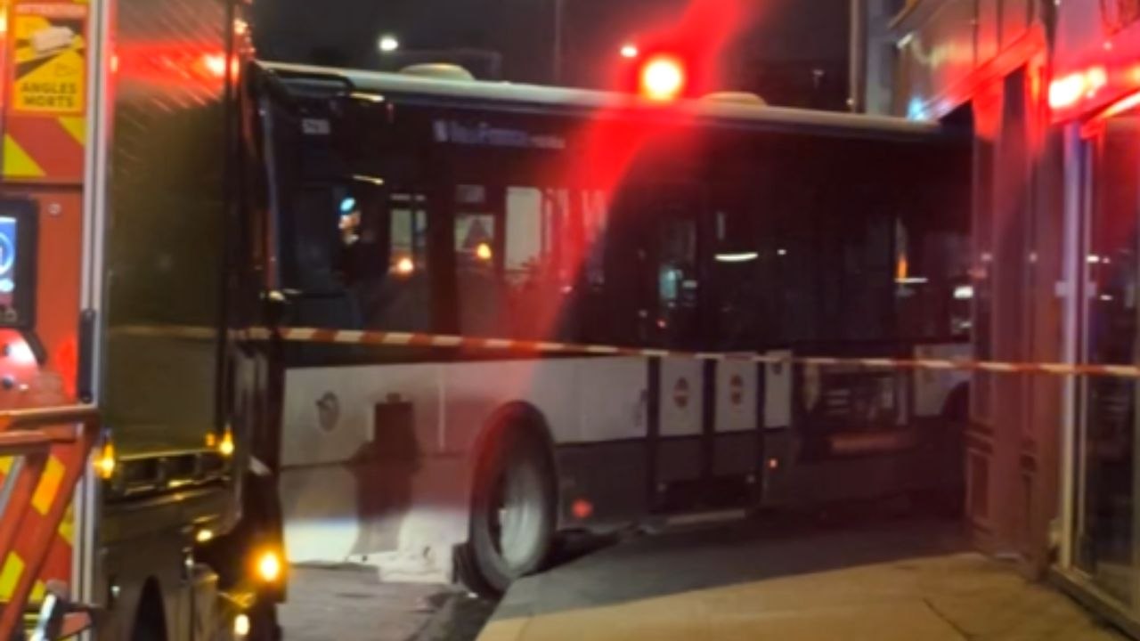 Immediate aftermath of bus collision with restaurant in Saint-Ouen-sur-Seine, France