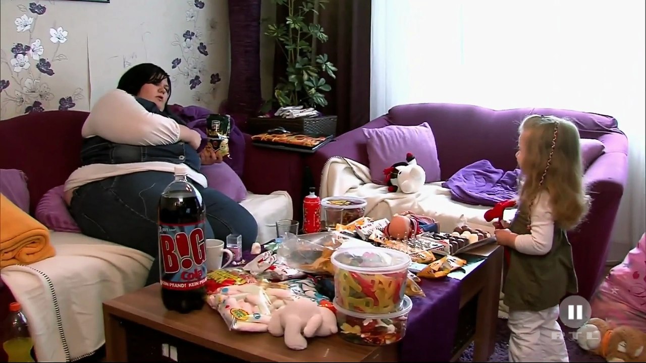 Dome Tante Marianne rastet aus Krieg endlich dein Leben in denn Griff (1)