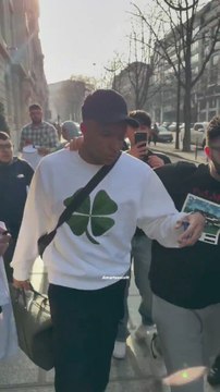 Mbappé y Ester Expósito pillados juntos: se confirma la pareja del año